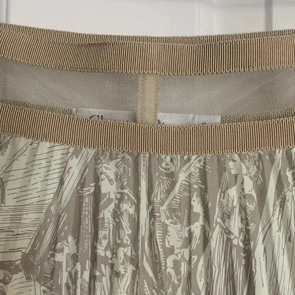 EUC CHRISTIAN DIOR womens pleated mid length skirt in bone and light lavender 8 - Picture 3 of 9